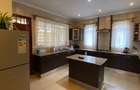 4 Bed Townhouse with En Suite in Westlands Area - 9