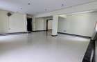 4 Bed House with En Suite at Kaunda Avenue - 4
