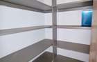 6 Bed Townhouse with En Suite in Lavington - 6