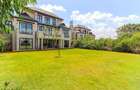 5 Bed Villa with En Suite in Runda - 18