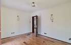 4 Bed Townhouse with En Suite at Lavington - 13