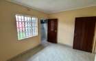 4 Bed House with En Suite at Karen End - 15
