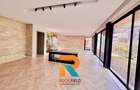 5 Bed Apartment with En Suite at Grevillea Grove - 4