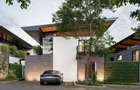 4 Bed Townhouse with En Suite at Kwaheri Road - 9
