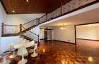 8 Bed House with En Suite at Spring Valley Rd - 4