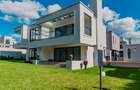 5 Bed Townhouse with En Suite in Runda - 1