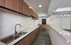 2 Bed Apartment with En Suite at Riverside Square - 4