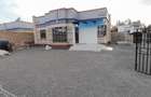 3 Bed House with En Suite at Rimpa - 1