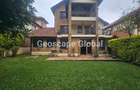 5 Bed Townhouse with En Suite in Lavington - 1
