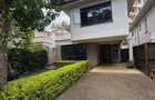 4 Bed Townhouse with En Suite at Mbaazi Road - 10