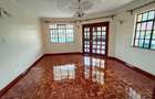 4 Bed Townhouse with En Suite at Off Convent Drive - 14