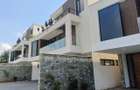 4 Bed Townhouse with En Suite at Paradise Lost - 17