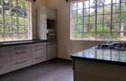 3 Bed House with En Suite in Ridgeways - 11
