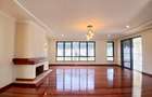 6 Bed Villa with En Suite at Kyuna Road - 9