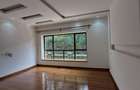 5 Bed Townhouse with En Suite in Kileleshwa - 7
