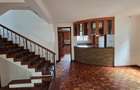 5 Bed Townhouse with En Suite in Lavington - 11
