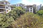 3 Bed Apartment with En Suite at Riverside - 11