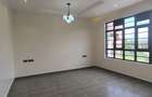 4 Bed House with En Suite at Membley - 16