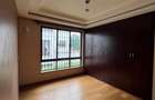 4 Bed Villa with En Suite in Lavington - 5