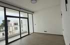 5 Bed Townhouse with En Suite in Lavington - 12