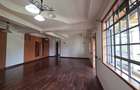 4 Bed House with En Suite in Runda - 13