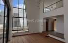 5 Bed Townhouse with En Suite in Lavington - 6