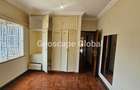 4 Bed House with En Suite in Runda - 8