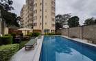 Serviced 2 Bed Apartment with En Suite at Brookside - 17