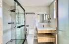 3 Bed Apartment with En Suite in Riverside - 19