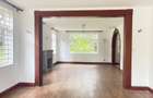 5 Bed Villa with En Suite in Rosslyn - 6