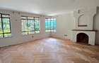 5 Bed House with En Suite in Runda - 10