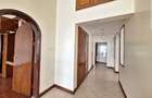 5 Bed Townhouse with En Suite in Riverside - 5