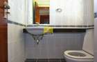 3 Bed Apartment in Riverside - 15