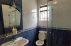4 Bed Townhouse with En Suite at Brookside Drive - 13