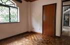 5 Bed Townhouse with En Suite in Nyari - 10