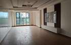 4 Bed Apartment with Swimming Pool at City Park - 8