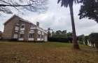 6 Bed House with En Suite in Garden Estate - 2