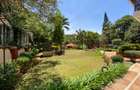 7 Bed Townhouse with En Suite in Gigiri - 14