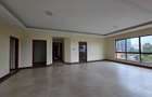 3 Bed Apartment with En Suite at 5Th Parklands Avenue - 1