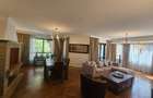 4 Bed Townhouse with En Suite in Spring Valley - 7