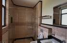 5 Bed Townhouse with En Suite at Lavington Green - 12
