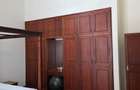 5 Bed Townhouse with En Suite in Westlands Area - 9