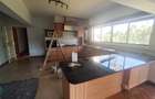 2 Bed House with En Suite in Nyari - 11