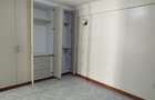 2 Bed Apartment with En Suite in Westlands Area - 5