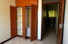 4 Bed Townhouse with En Suite at Dog Unit - 9