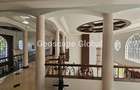 5 Bed House with En Suite in Nyari - 3