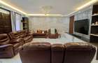 5 Bed House with En Suite in Lavington - 3