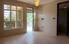 5 Bed House in Garden Estate - 14