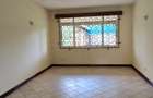 4 Bed Townhouse with En Suite at Lavington Off Convent Drive - 16