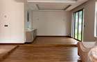 6 Bed Townhouse with Garden in Lavington - 1